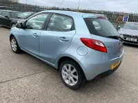 Used Mazda 2 102 HP (75 kW) 2011 Blue Hatchback