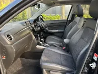 Second-hand Suzuki Vitara SZ5 116 CP (85 kW) 2022 Negru SUV