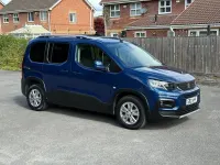 Used Peugeot Rifter Allure Premium 110 HP (80 kW) 2021 Blue MPV