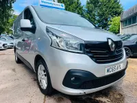Used Renault Trafic 2015 Silver MPV