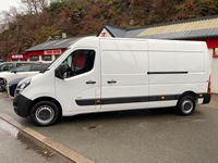Used Vauxhall Movano 135 HP (99 kW) 2021 White MPV