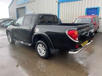 used Mitsubishi L200 L200 2014BARBARIAN LB DXB 4X4 AUTO PICK UP 2.5 DIESEL AUTOMATIC