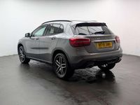 Used Mercedes GLA180 Urban 122 HP (89 kW) 2019 Grey SUV