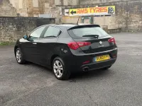 Used Alfa Romeo Giulietta Lusso 170 HP (125 kW) 2010 Black Hatchback