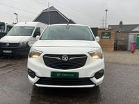 Used Vauxhall Combo 100 HP (73 kW) 2021 White MPV