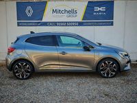 Used Renault Clio V Techno 145 HP (106 kW) 2023 Grey  Hatchback