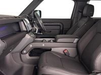 Usado Land Rover Defender SE Dynamic 250 HP (183 kW) 2026 Cinzento SUV