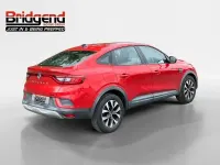 Used Renault Arkana Evolution 2023 Red SUV