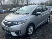 Used Honda Jazz SE 102 HP (75 kW) 2016 Silver Hatchback