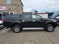 Usado Mitsubishi L200 181 HP (133 kW) 2018 Preto Pickup