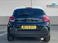 Używany Citroën C3 PureTech 83 KM (61 kW) 2023 Czarny Hatchback