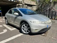 Begagnad Honda Civic EX 2006 Silver Halvkombi