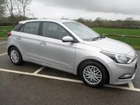 Used Hyundai i20 2018 Silver Hatchback