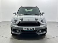 Usado Mini Cooper D Sport 150 HP (110 kW) 2019 Cinzento Citadino