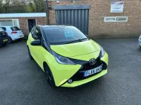 Used Toyota Aygo X-cite 69 HP (50 kW) 2016 Yellow Hatchback