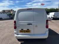 Used Vauxhall Combo Sportive 100 HP (73 kW) 2020 White MPV