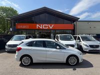 Used BMW 218 Luxury Line 2015 White Hatchback