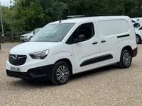 Used Vauxhall Combo Edition 100 HP (73 kW) 2021 White MPV