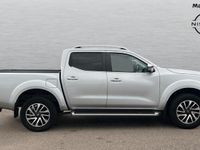 Used Nissan Navara Tekna 188 HP (138 kW) 2018 Silver Pickup