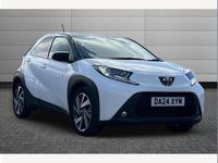 Used Toyota Aygo X 72 HP (52 kW) 2024 White SUV