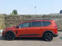 Used Dacia Jogger Extreme 109 HP (80 kW) 2023 Brown MPV