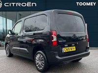 Used Citroën Berlingo Start 99 HP (72 kW) 2019 Black MPV