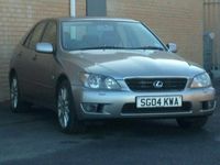 used Lexus IS200 2.0