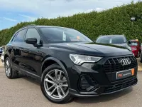 Używany Audi Q3 Black Edition 150 KM (110 kW) 2022 Czarny SUV