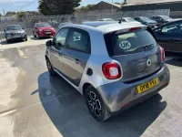 Used Smart ForFour Premium 90 HP (66 kW) 2018 Silver Hatchback