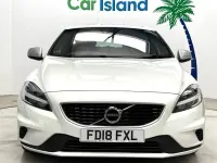 Używany Volvo V40 R-Design 152 KM (111 kW) 2018 Biały Hatchback