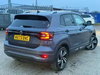 Usado VW T-Cross R-line 150 CV (110 kW) 2026 Gris SUV