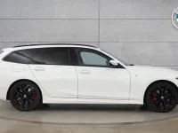 Usado BMW 320 M Sport 181 HP (133 kW) 2025 Branco Carrinha