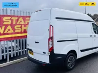 Used Ford Transit Custom S 105 HP (77 kW) 2019 White Van