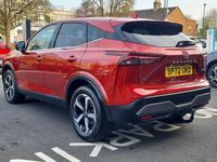 Used Nissan Qashqai N-Connecta 187 HP (137 kW) 2022 Red SUV