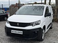Used Peugeot Partner 131 HP (96 kW) 2021 White MPV