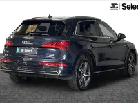 Usado Audi Q5 S-Line 241 HP (177 kW) 2020 Azul SUV