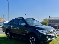 Used Mitsubishi L200 181 HP (133 kW) 2016 Black Pickup