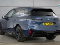 Usado BMW iX M Sport 394 kW (537 HP) 2025 Azul SUV