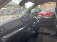 Used Vauxhall Vivaro S 120 HP (88 kW) 2024 White MPV