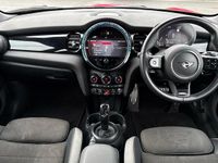 Used Mini Cooper Hatch 134 HP (98 kW) 2023 Red Hatchback