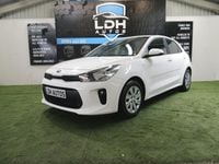 Used Kia Rio 83 HP (61 kW) 2019 White Hatchback