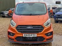 Used Ford Transit Custom Limited 170 HP (125 kW) 2023 Orange Van