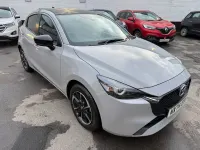 Używany Mazda 2 Homura-Aka 116 KM (85 kW) 2024 Szary Hatchback