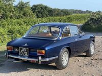 Used Alfa Romeo 1750 Veloce 134 HP (98 kW) 1970 Blue Sedan