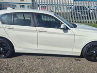 Used BMW 116 Sport Line 2013 White Hatchback