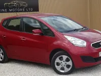 Used Kia Venga 125 HP (91 kW) 2012 Red Hatchback
