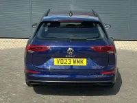 Used VW Golf VIII Life 147 HP (108 kW) 2023 Blue Estate