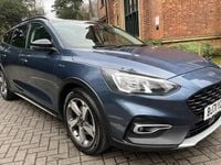 Used Ford Focus Active 120 HP (88 kW) 2021 Blue Estate
