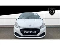 Used Peugeot 208 Access 68 HP (50 kW) 2016 White Hatchback