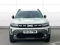 Used Dacia Duster Extreme 140 HP (102 kW) 2025 Cream Estate